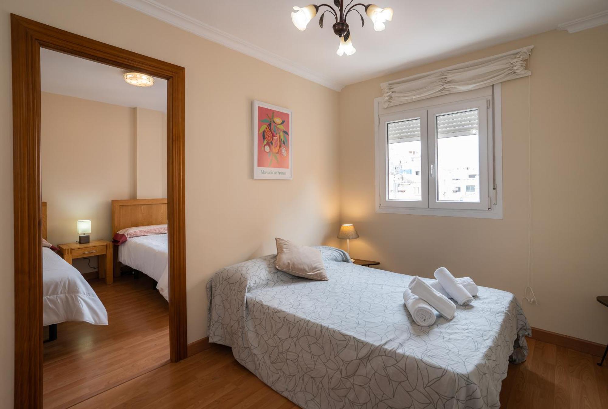 Appartement Cuarteles By Dossan à Málaga Extérieur photo
